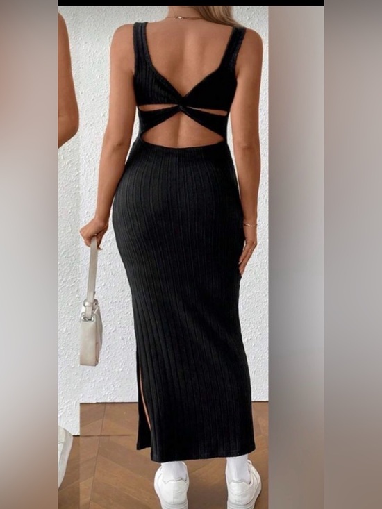 SHEIN Dresses & Skirts - Elegant Black ribbed dress